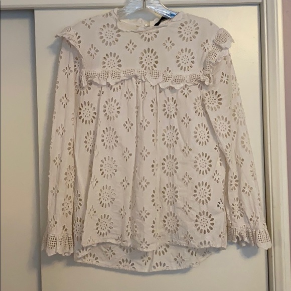 Zara Tops - Zara Eyelet Blouse